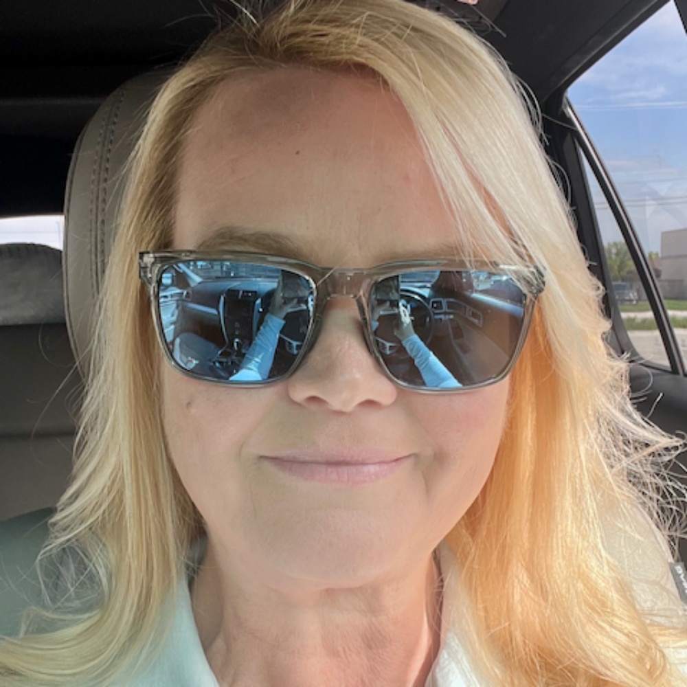 Meet your Posher, Katherine